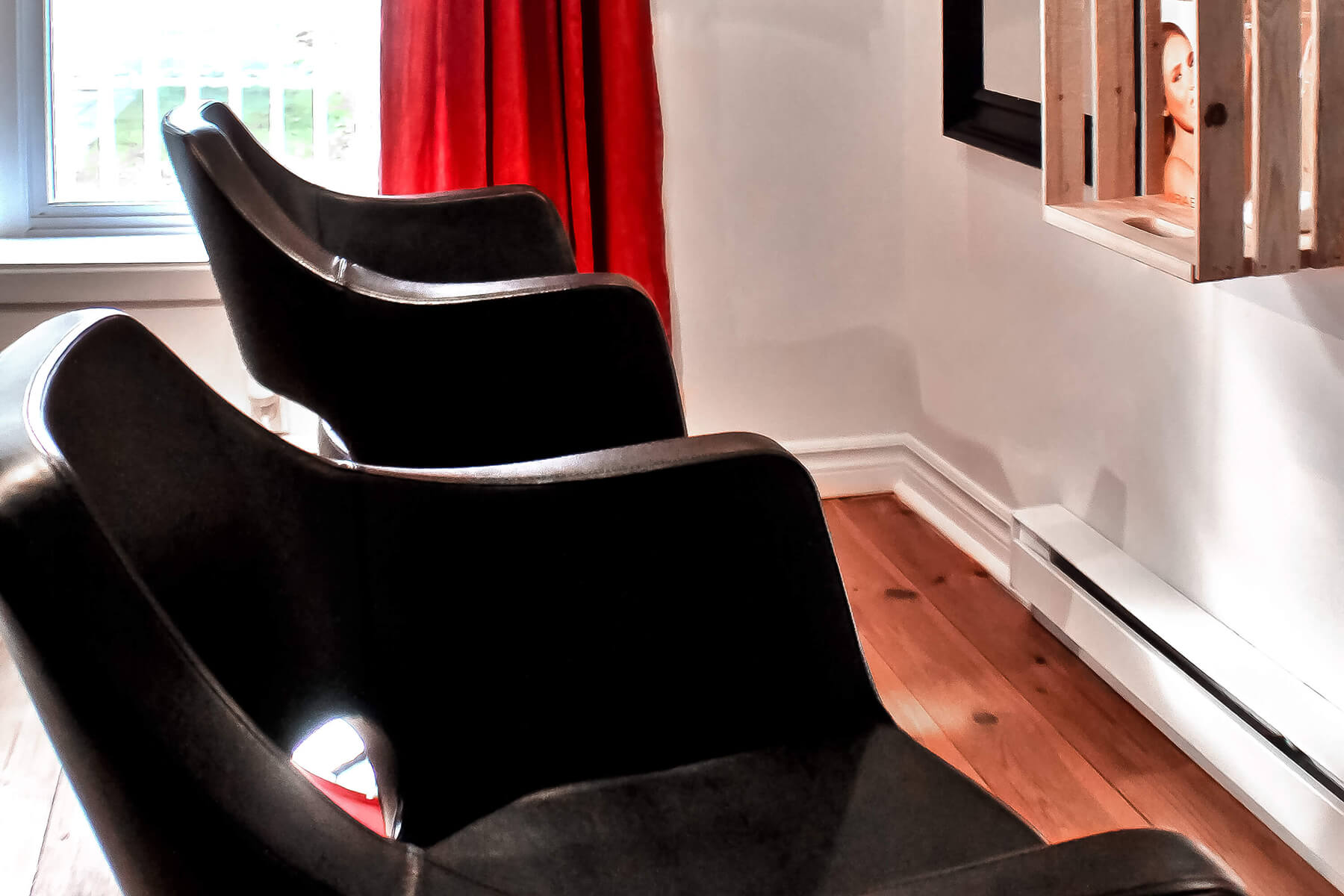 Salon - Slide 9
